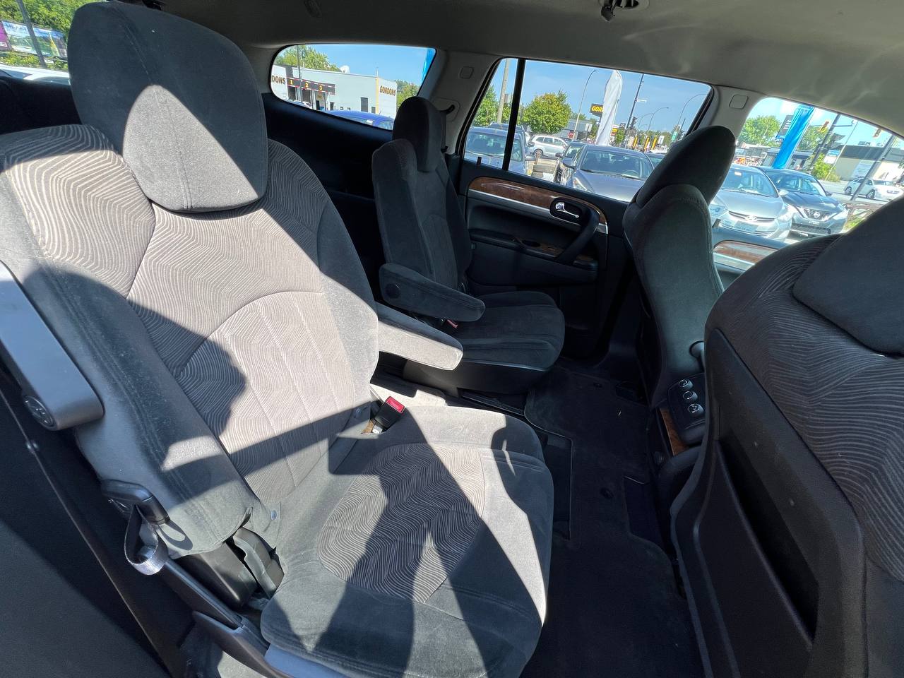 2010 Buick Enclave CX**7 passengers** Main Image