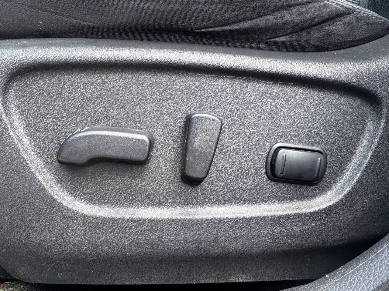 2016 Nissan Rogue SV**AWD**CAMERA DE RECULE**SIEGES CHAUFFNATS**MAGS**SIEGES ELECTRIC** Image principale