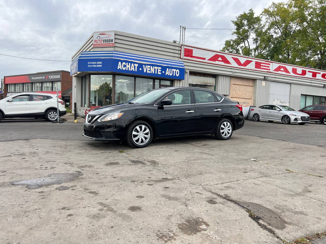 2017 Nissan Sentra S**Jamais accidente** Image principale