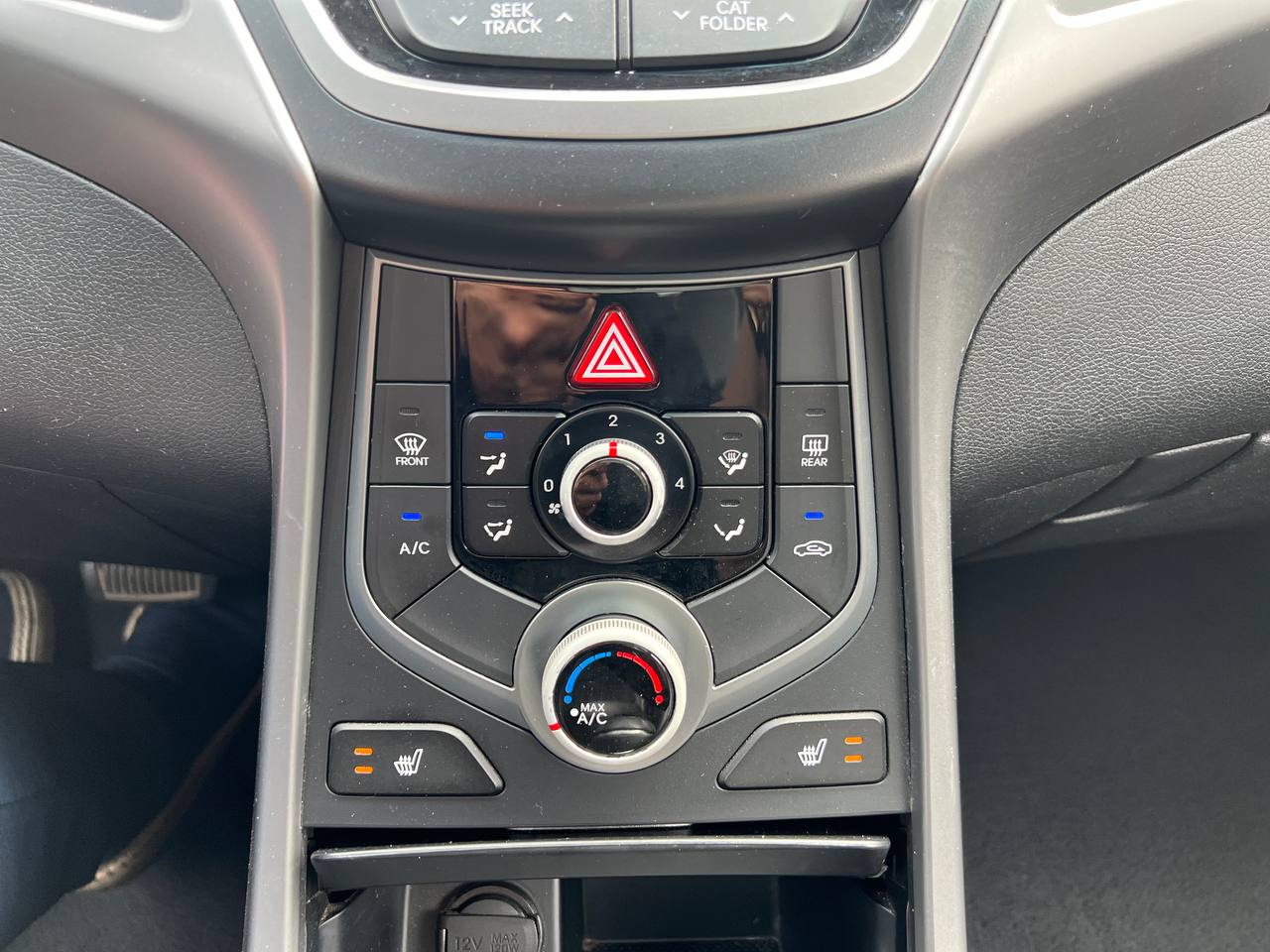 2015 Hyundai Elantra GL**SIEGES CHAUFFANTS** Image principale