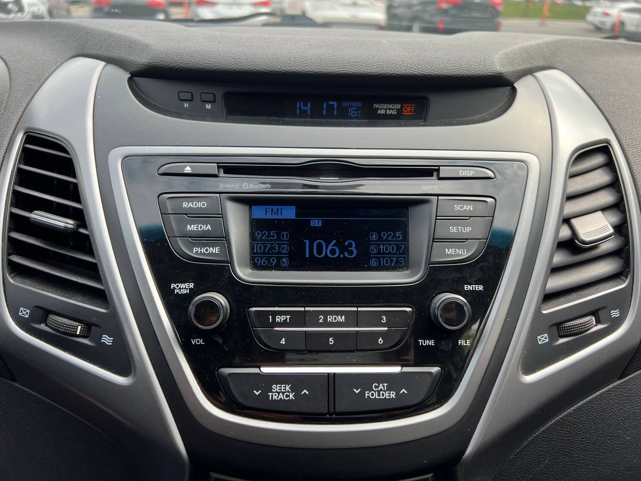 2015 Hyundai Elantra GL**SIEGES CHAUFFANTS** Image principale