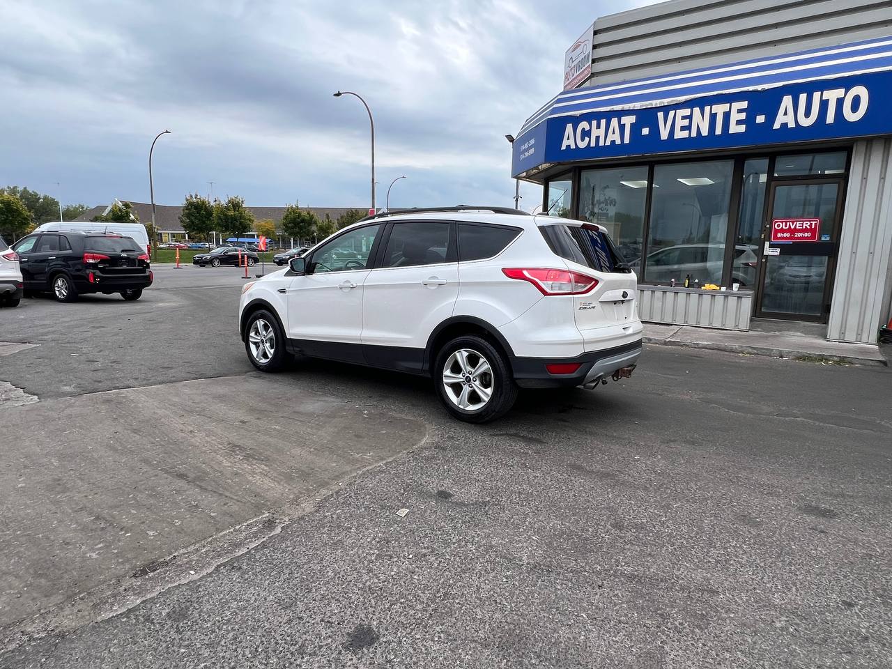 2014 Ford Escape SE**AWD**Jamais Accidente**CamÉra de Recul**SIEGES CHAUFFANTS**MAGS** Image principale
