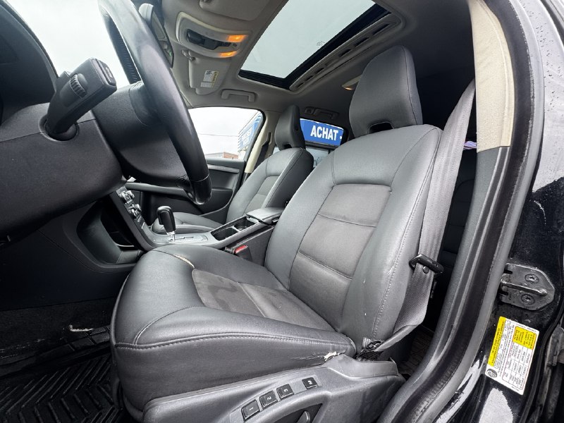 2009 Volvo XC70 3.2L**AWD**TOIT OUVRANT**SIEGES CHAUFFNATS**CUIR**PUSH TO STRAT** Main Image