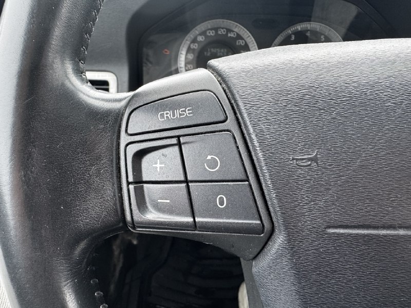2009 Volvo XC70 3.2L**AWD**TOIT OUVRANT**SIEGES CHAUFFNATS**CUIR**PUSH TO STRAT** Main Image