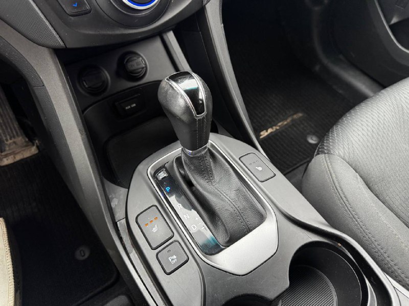 2014 Hyundai Santa Fe Sport Premium**Jamais Accidente**SIEGES CHAUFFNATS AVANT ET ARRIERE**VOLANT CHAUFFNATS**Financement 1Ère, 2e et 3e chance !! 100% ApprouvÉ Image principale