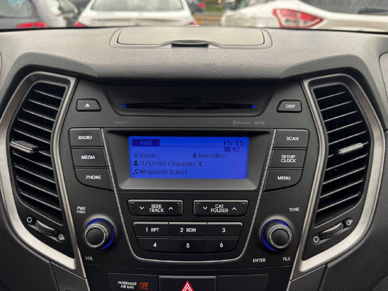 2014 Hyundai Santa Fe Sport Premium**Jamais Accidente**SIEGES CHAUFFNATS AVANT ET ARRIERE**VOLANT CHAUFFNATS**Financement 1Ère, 2e et 3e chance !! 100% ApprouvÉ Image principale