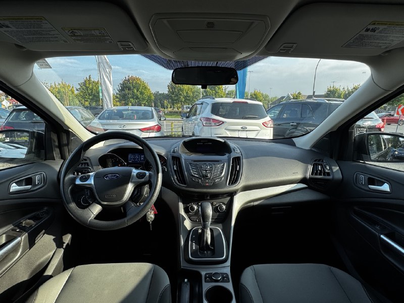 2014 Ford Escape SE**AWD**Jamais Accidente**CAMERA DE RECULE**SIEGES CHAUFFNATS**Financement 1Ère, 2e et 3e chance !! 100% ApprouvÉ Image principale