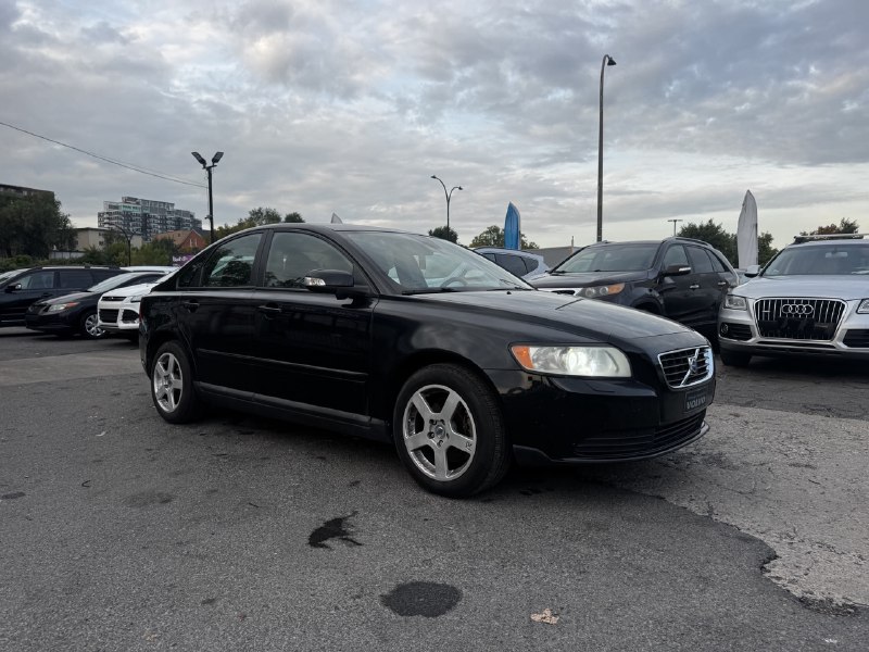 2008 Volvo S40 S40**CUIR**SIEGES CHAUFFNTAS**ANGLE MORT** Image principale