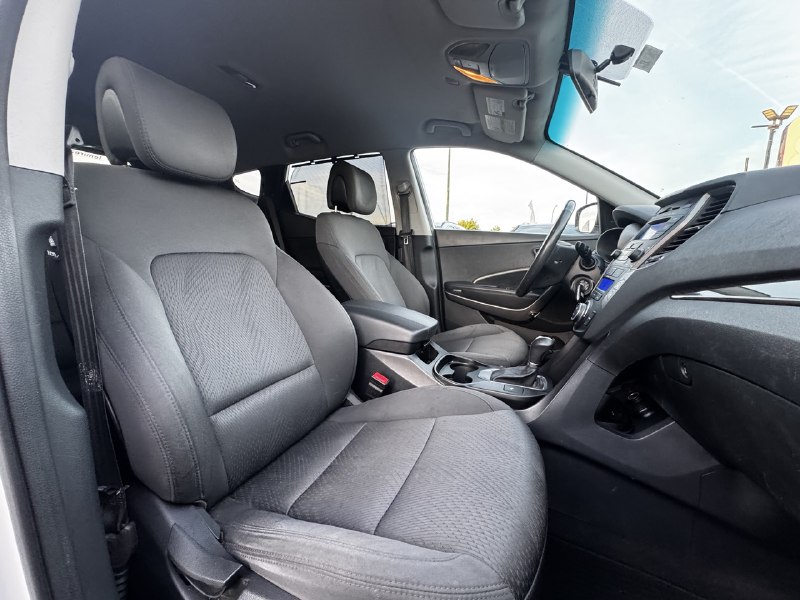 2015 Hyundai Santa Fe Sport Premium**AWD**Jamais Accidente**SIEGES CHAUFFNATS AVANT ET ARRIERE**VOLANT CHAUFFNATS**MAGS** Image principale