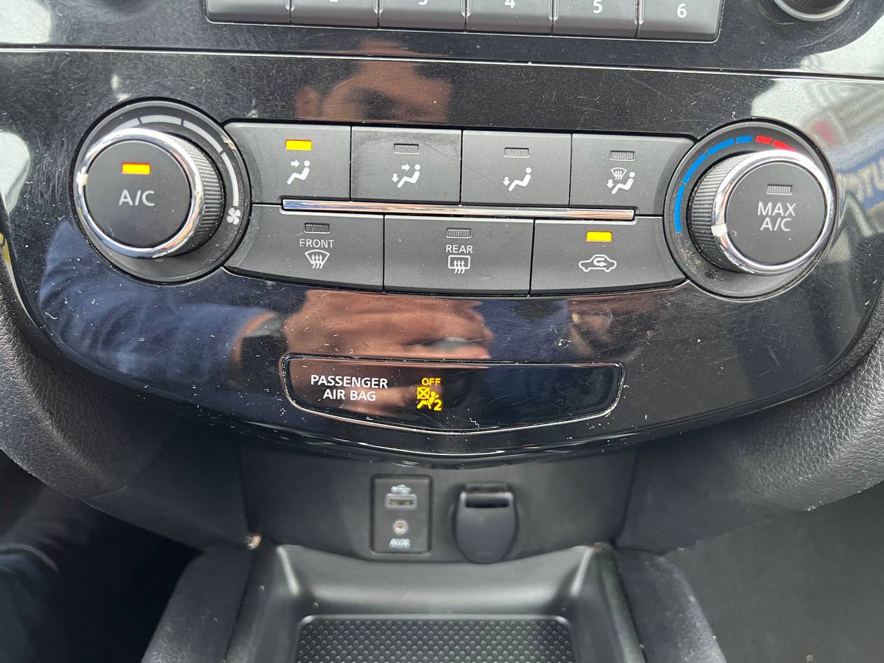 2017 Nissan Rogue SV**Jamais Accidente**CAMERA DE RECULE**SIEGES CHAUFFNATS** Image principale