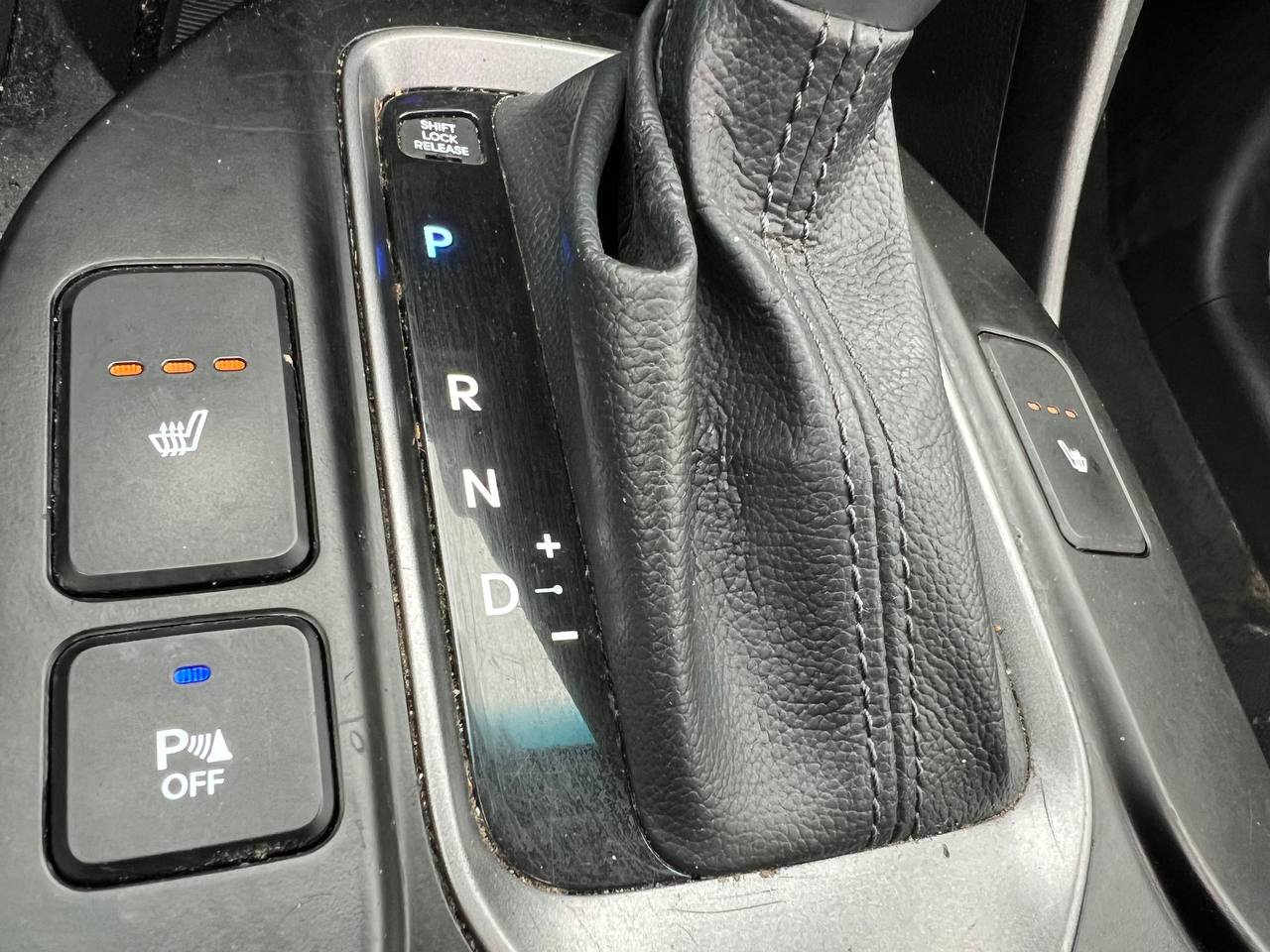 2014 Hyundai Santa Fe Sport SE**AWD**Jamais Accidente**TOIT OUVRANT PANORAMIQUE**SIEGE EN CUIR**CAMERA DE RECUL**SIEGES CHAUFFNATS AVANT ET ARRIERE**VOLANT CHAUFFNATS**MAGS** Image principale