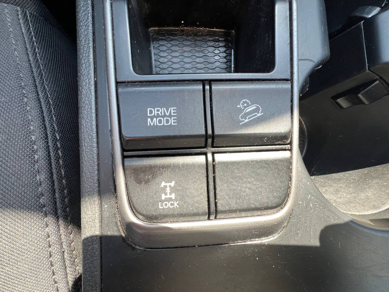 2017 Hyundai Tucson Premium**AWD**SAAQ CERTIFIEE**CamÉra de Recul**Volant Chauffant**SIEGES CHAUFFNATS AVANT ET ARRIERE**ANGLE MORT**MAGS** Image principale