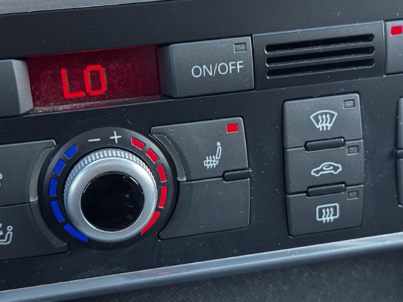 2014 Audi Q7 3.0L TDI Progressiv**SAAQ CERTIFIEE**DIESELE**AWD**7 Passagers**TOIT OUVRANT**CAMERA DE RECULE**SIEGES CHAUFFNATS**MAGS** Image principale