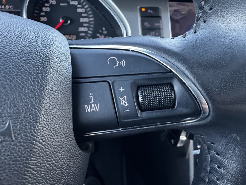 2014 Audi Q7 3.0L TDI Progressiv**SAAQ CERTIFIEE**DIESELE**AWD**7 Passagers**TOIT OUVRANT**CAMERA DE RECULE**SIEGES CHAUFFNATS**MAGS** Image principale