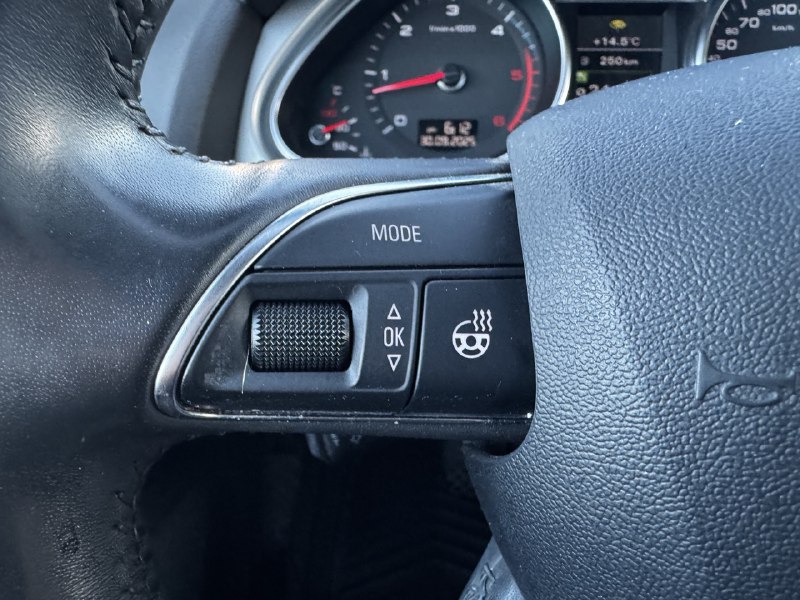 2014 Audi Q7 3.0L TDI Progressiv**SAAQ CERTIFIEE**DIESELE**AWD**7 Passagers**TOIT OUVRANT**CAMERA DE RECULE**SIEGES CHAUFFNATS**MAGS** Image principale