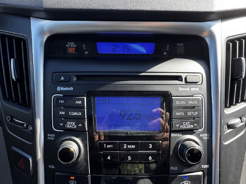 2011 Hyundai Sonata GLS**Jamais Accidente**TOIT OUVRANT**SIEGES CHAUFFNATS**MAGS**SIEGES ELECTRIQUE**MODE ECO** Image principale