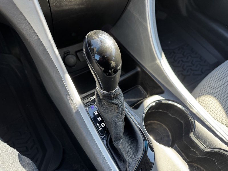 2011 Hyundai Sonata GLS**Jamais Accidente**TOIT OUVRANT**SIEGES CHAUFFNATS**MAGS**SIEGES ELECTRIQUE**MODE ECO** Image principale