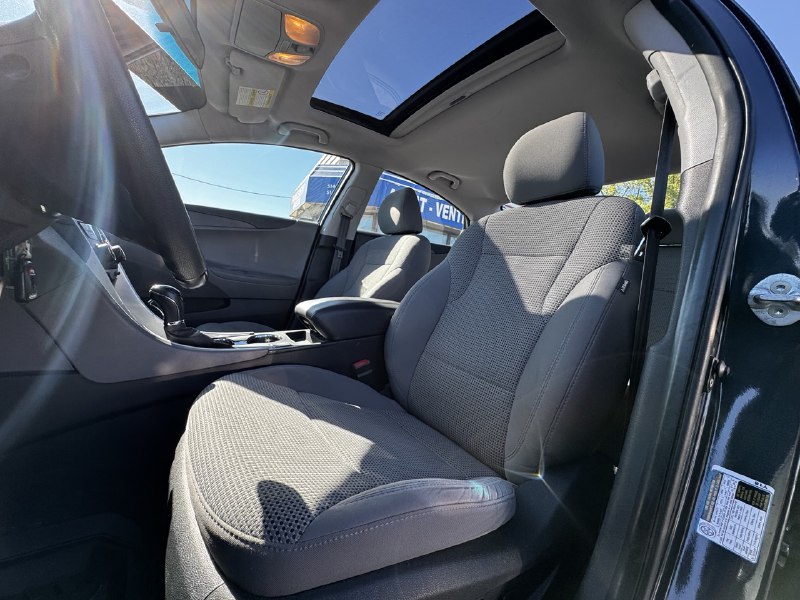 2011 Hyundai Sonata GLS**Jamais Accidente**TOIT OUVRANT**SIEGES CHAUFFNATS**MAGS**SIEGES ELECTRIQUE**MODE ECO** Image principale