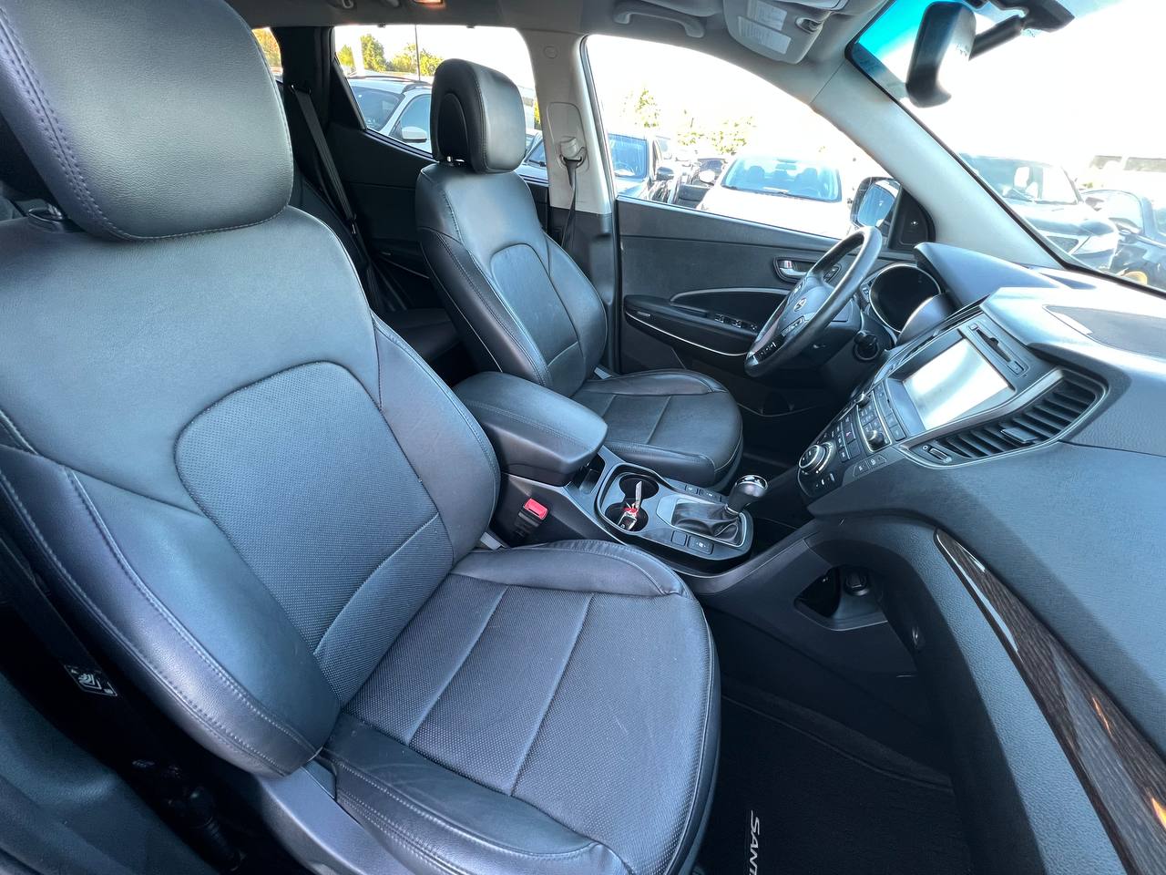 2017 Hyundai Santa Fe Sport Limited**AWD**Jamais Accidente**SAAQ CERTIFIEE**TOIT OUVRANT PANORAMIQUE**SIEGE EN CUIR**CAMERA DE RECUL**SIEGES CHAUFFNATS AVANT ET ARRIERE**Siege Ventile**Volant Chauffant**Navigation**Alerte d'angle Mort**MAGS** Image principale