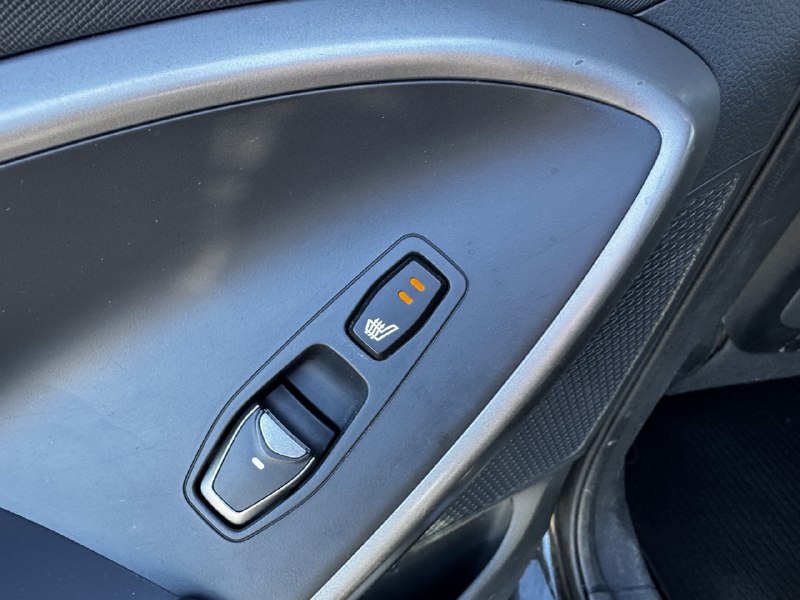 2016 Hyundai Santa Fe Sport Premium**Jamais Accidente**SAAQ CERTIFIEE****SIEGES CHAUFFNATS AVANT ET ARRIERE**VOLANT CHAUFFANTS**MAGS** Image principale