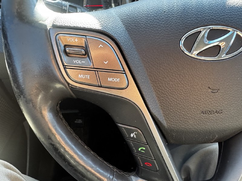 2016 Hyundai Santa Fe Sport Premium**Jamais Accidente**SAAQ CERTIFIEE****SIEGES CHAUFFNATS AVANT ET ARRIERE**VOLANT CHAUFFANTS**MAGS** Image principale