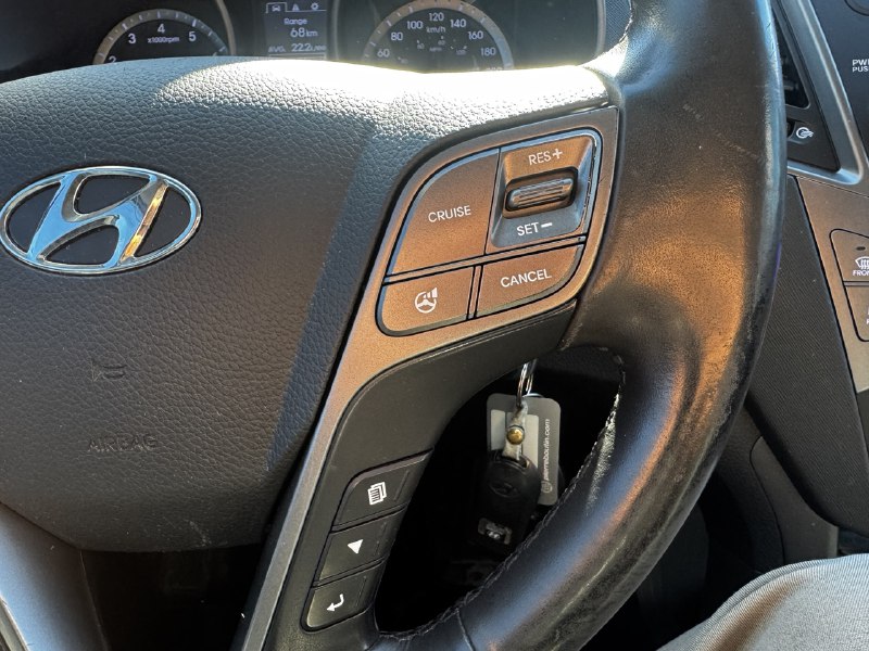 2016 Hyundai Santa Fe Sport Premium**Jamais Accidente**SAAQ CERTIFIEE****SIEGES CHAUFFNATS AVANT ET ARRIERE**VOLANT CHAUFFANTS**MAGS** Image principale