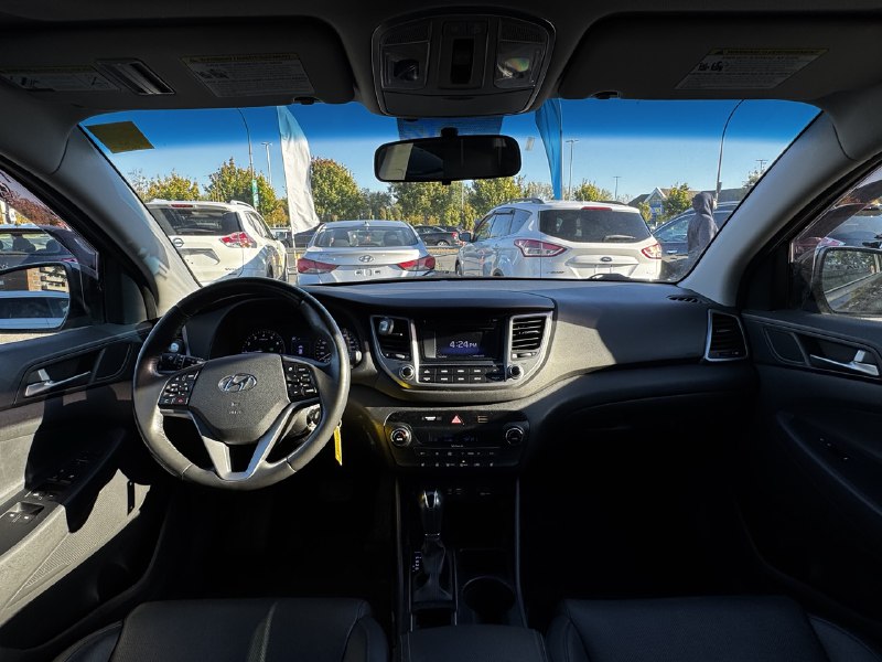 2017 Hyundai Tucson SE**AWD**SAAQ CERTIFIEE**TOIT PANORAMIQUE**SIEGES CHAUFFNATS**CAMERA DE RECULE**MAGS**VOLANT CHAUFFNATS** Image principale