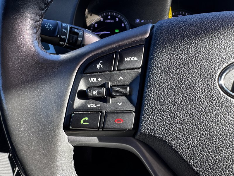 2017 Hyundai Tucson SE**AWD**SAAQ CERTIFIEE**TOIT PANORAMIQUE**SIEGES CHAUFFNATS**CAMERA DE RECULE**MAGS**VOLANT CHAUFFNATS** Image principale