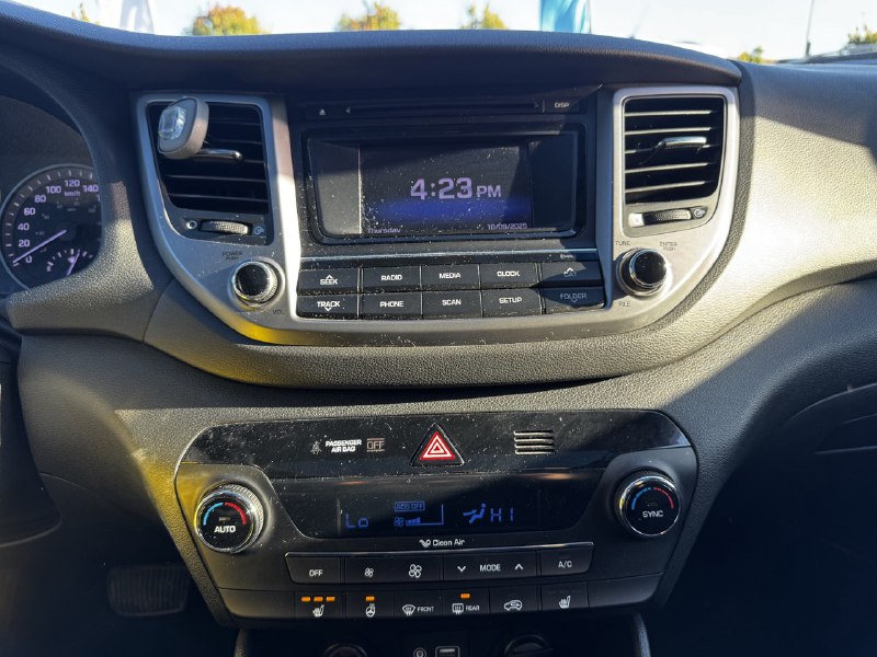 2017 Hyundai Tucson SE**AWD**SAAQ CERTIFIEE**TOIT PANORAMIQUE**SIEGES CHAUFFNATS**CAMERA DE RECULE**MAGS**VOLANT CHAUFFNATS** Image principale