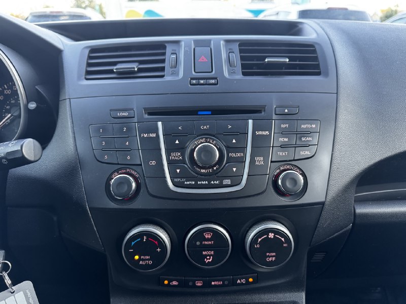 2013 Mazda 5 GS**6 PASSAGER**Jamais Accidente**SAAQ CERTIFIEE**MAGS** Image principale