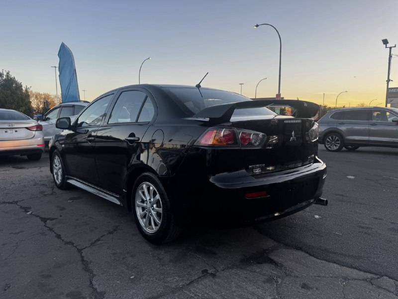 2014 Mitsubishi Lancer SE**AWD**SAAQ CERTIFIEE**SIEGES CHAUFFNATS**MAGS**Financement 1Ère, 2e et 3e chance !! 100% ApprouvÉ Image principale