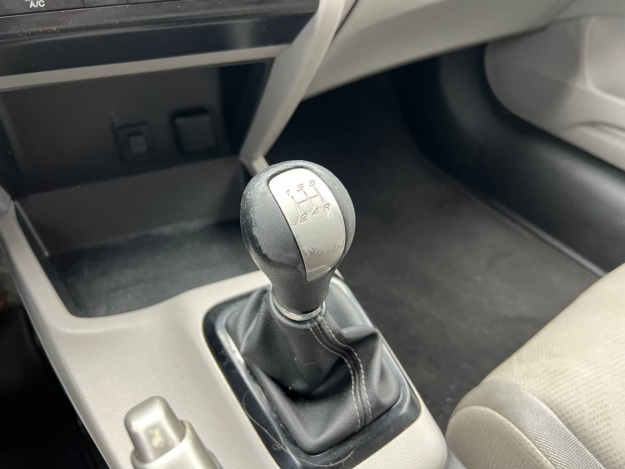 2012 Honda Civic LX** Image principale