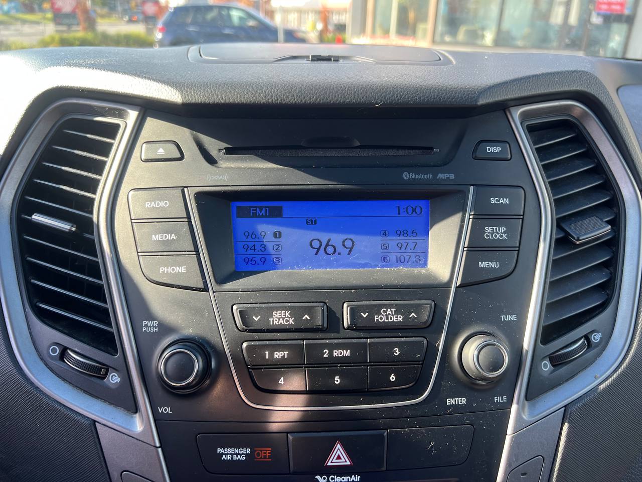 2015 Hyundai Santa Fe Sport Premium**AWD**Jamais Accidente**SIEGES CHAUFFNATS AVANT ET ARRIERE**VOLANT CHAUFFNATS**MAGS** Main Image