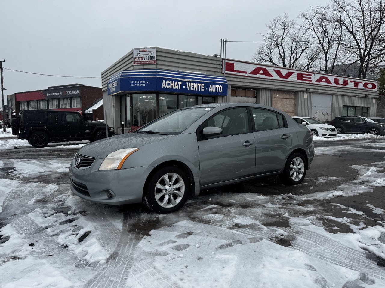 2012 Nissan Sentra 2.0**S**MAGS** Main Image