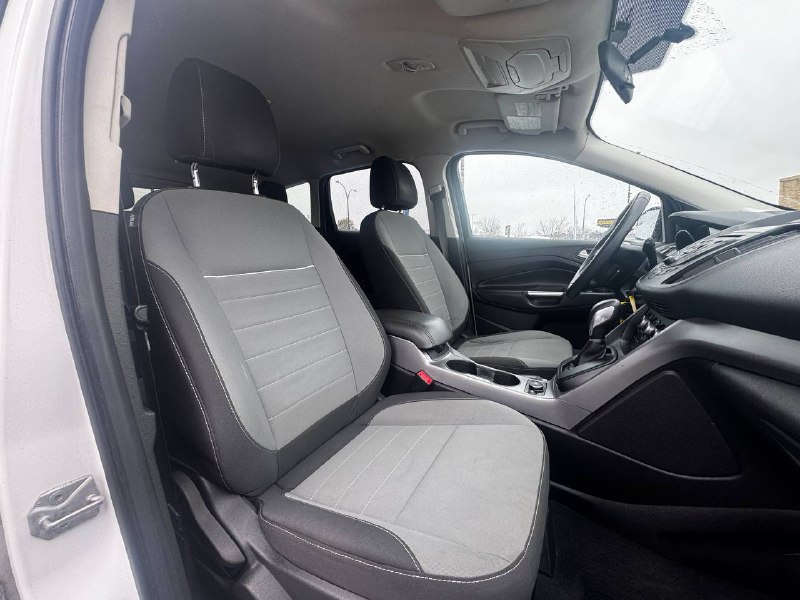 2014 Ford Escape SE**AWD**Jamais Accidente**CamÉra de Recul**SIEGES CHAUFFANTS**MAGS** Main Image