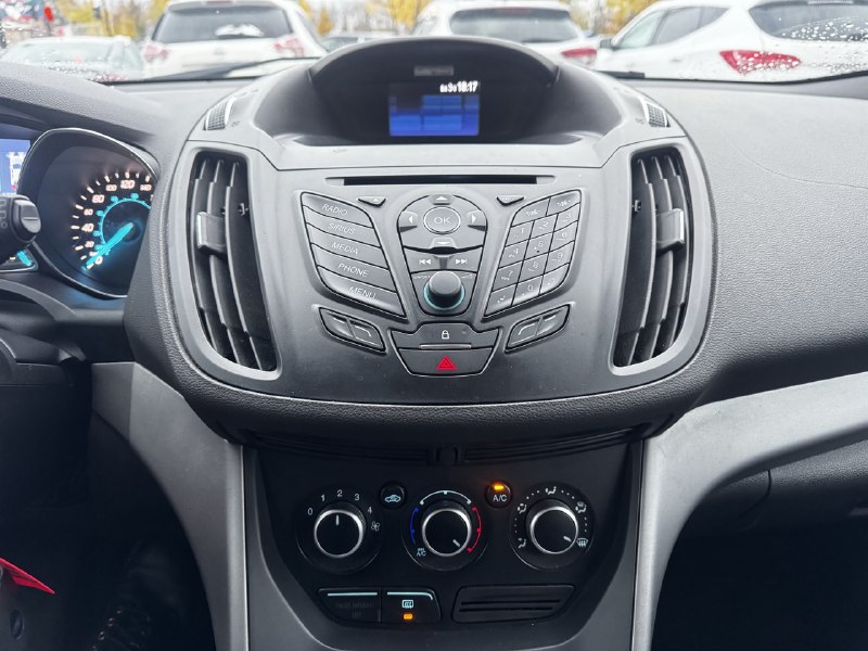 2014 Ford Escape SE**AWD**Jamais Accidente**CAMERA DE RECULE**SIEGES CHAUFFNATS**Financement 1Ère, 2e et 3e chance !! 100% ApprouvÉ Main Image