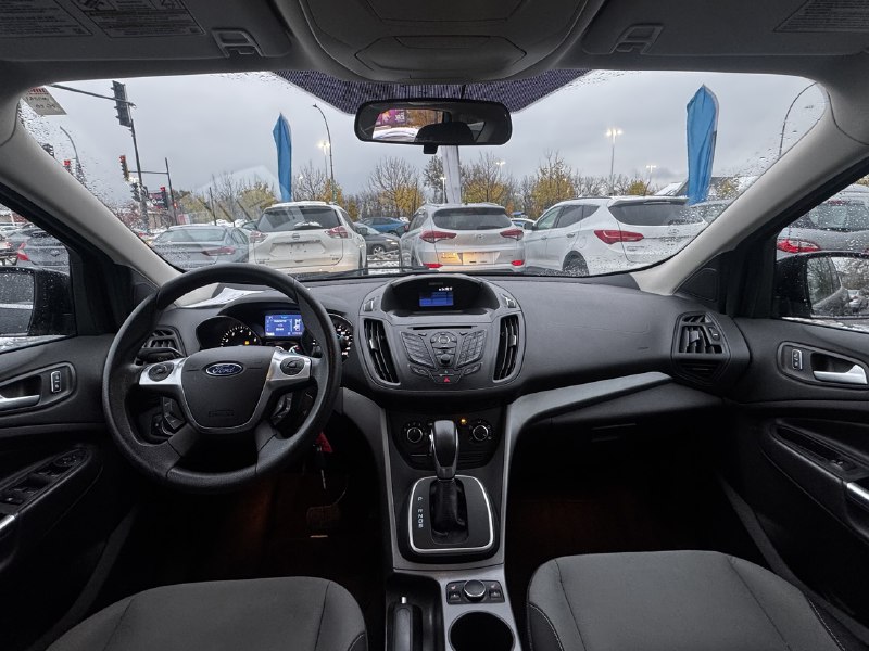 2014 Ford Escape SE**AWD**Jamais Accidente**CAMERA DE RECULE**SIEGES CHAUFFNATS**Financement 1Ère, 2e et 3e chance !! 100% ApprouvÉ Main Image