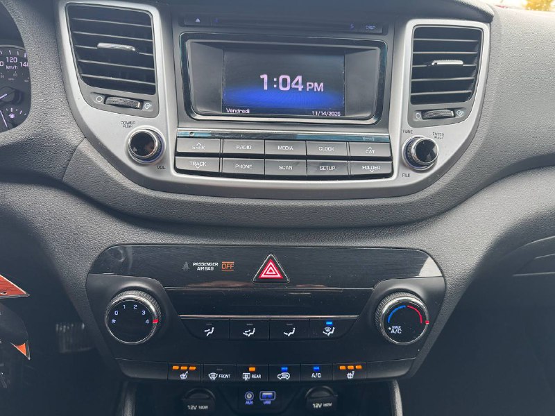 2016 Hyundai Tucson Premium **SIÈGES CHAUFFANTS AVANT ET ARRIÈRE**CAMERA DE RECUL**DÉTÉCTEUR D'ANGLES MORTS** Main Image