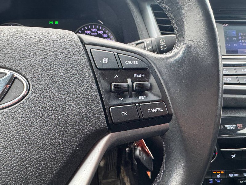 2016 Hyundai Tucson Premium **SIÈGES CHAUFFANTS AVANT ET ARRIÈRE**CAMERA DE RECUL**DÉTÉCTEUR D'ANGLES MORTS** Main Image