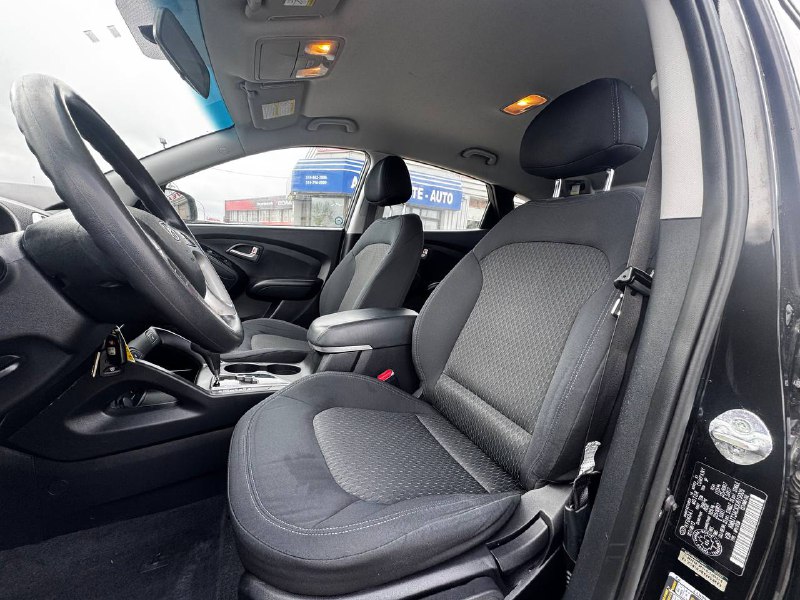 2013 Hyundai Tucson GL**SIEGES CHAUFFNATS**PRIX EN SPECIAL** Main Image