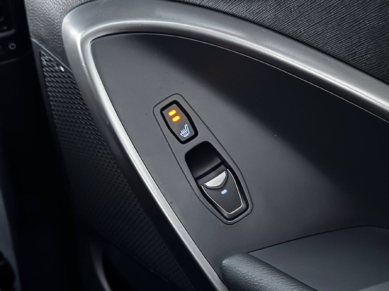 2017 Hyundai Santa Fe Sport Limited**AWD**Jamais Accidente**SAAQ CERTIFIEE**TOIT OUVRANT PANORAMIQUE**SIEGE EN CUIR**CAMERA DE RECUL**SIEGES CHAUFFNATS AVANT ET ARRIERE**Siege Ventile**Volant Chauffant**Navigation**Alerte d'angle Mort**MAGS** Main Image