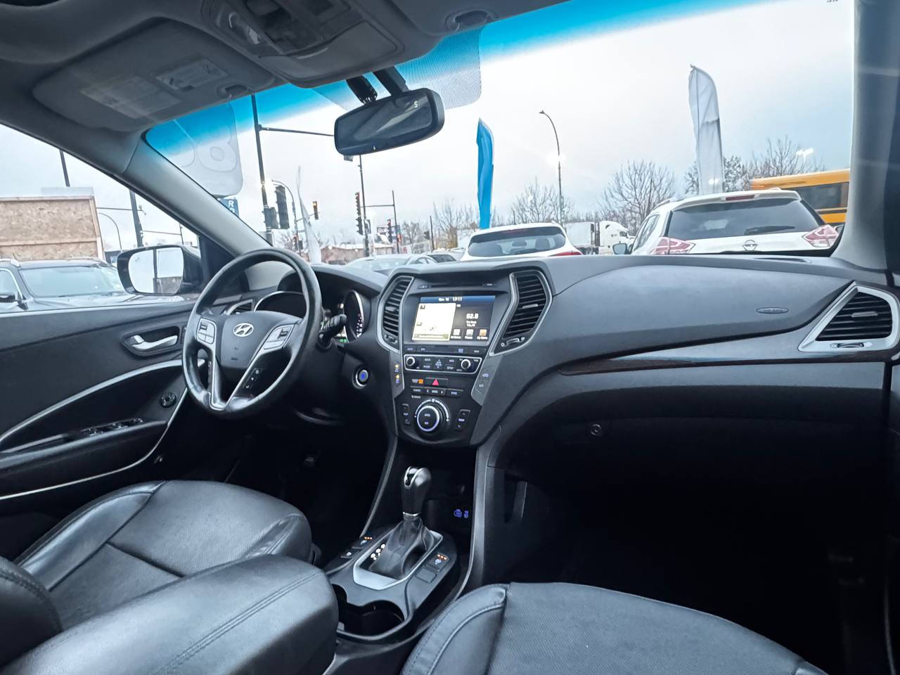 2017 Hyundai Santa Fe Sport Limited**AWD**Jamais Accidente**SAAQ CERTIFIEE**TOIT OUVRANT PANORAMIQUE**SIEGE EN CUIR**CAMERA DE RECUL**SIEGES CHAUFFNATS AVANT ET ARRIERE**Siege Ventile**Volant Chauffant**Navigation**Alerte d'angle Mort**MAGS** Main Image