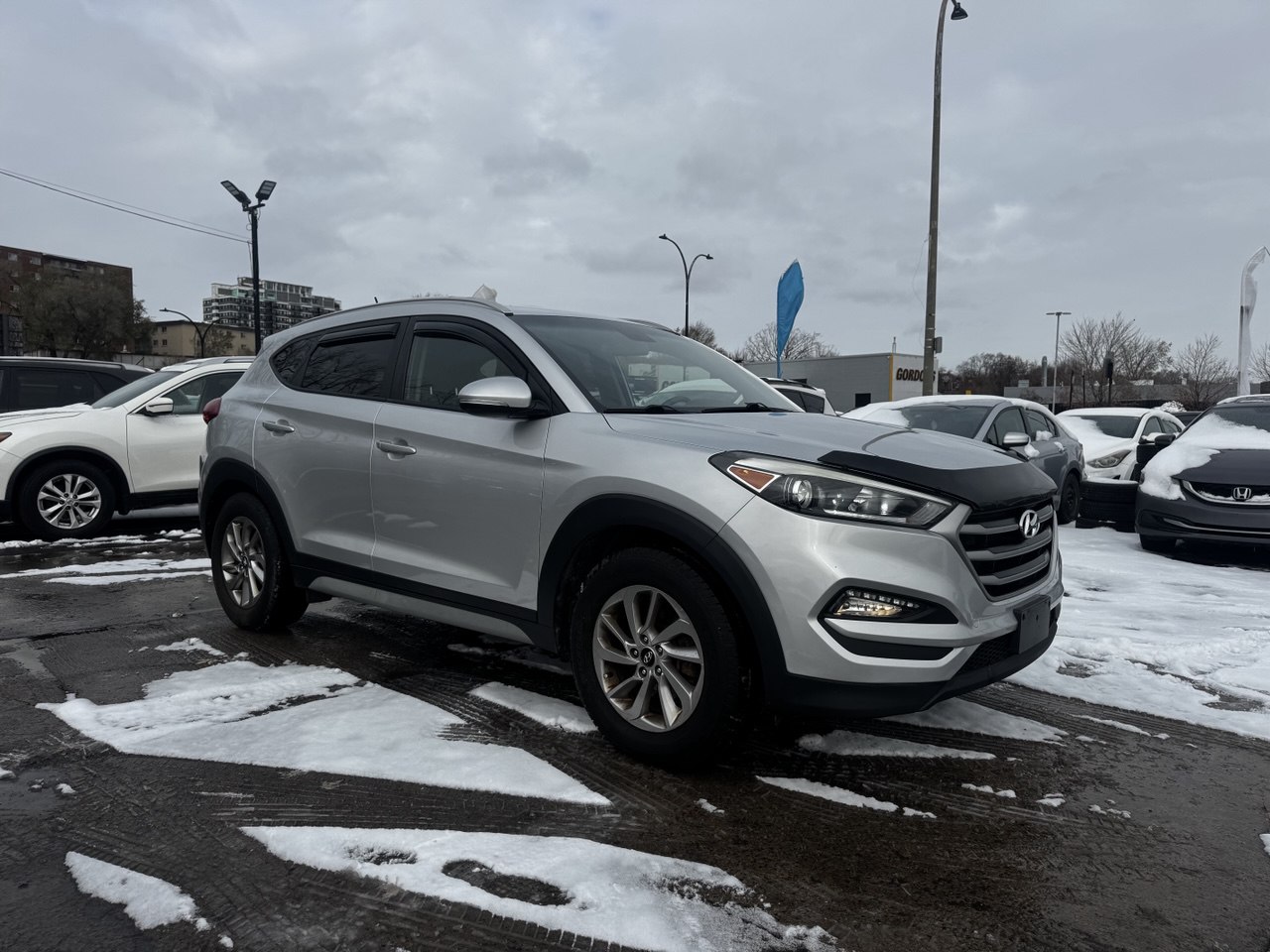 2017 Hyundai Tucson Premium**AWD**SAAQ CERTIFIEE**CamÉra de Recul**Volant Chauffant**SIEGES CHAUFFNATS AVANT ET ARRIERE**ANGLE MORT**MAGS** Main Image