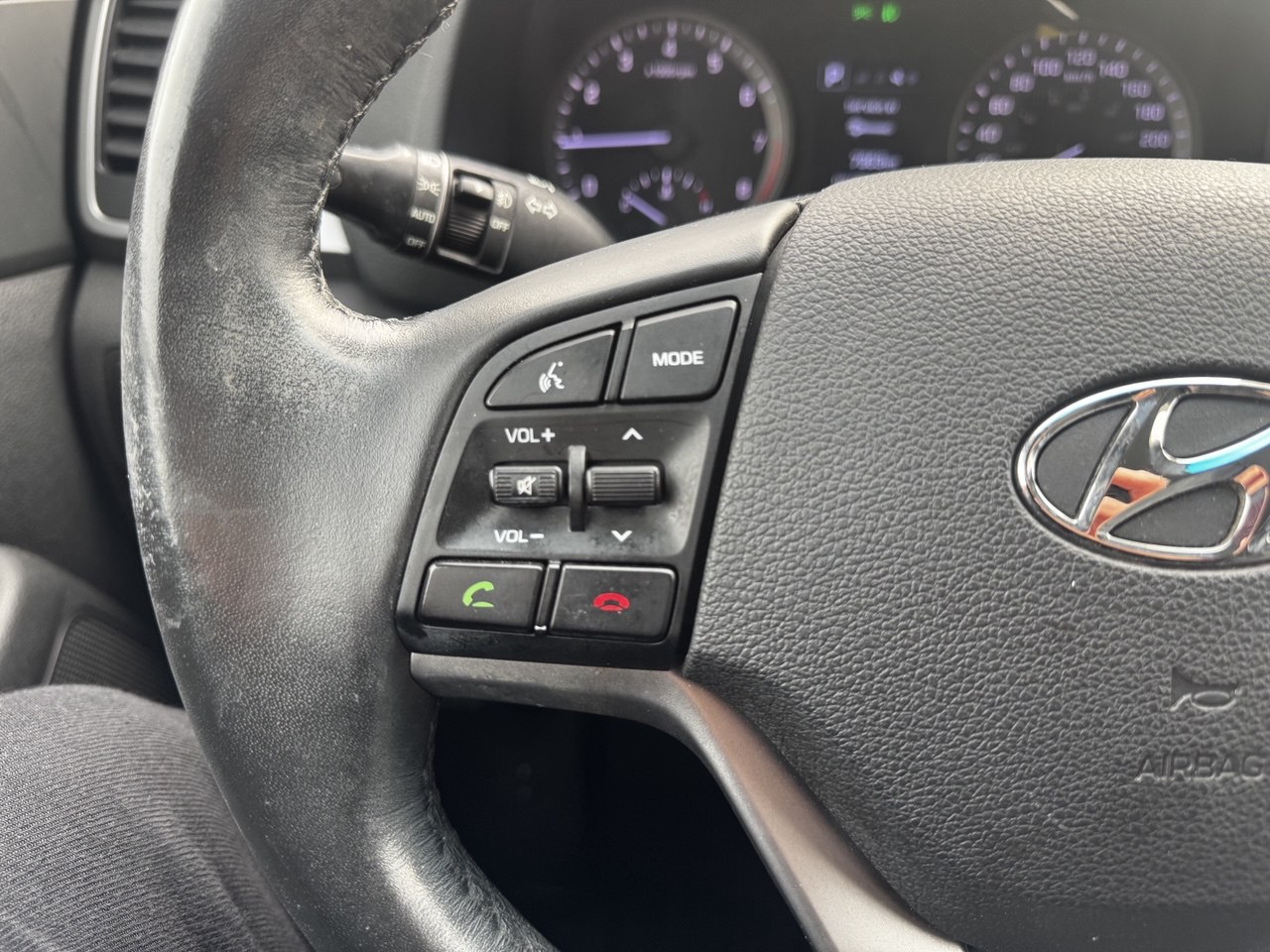 2017 Hyundai Tucson Premium**AWD**SAAQ CERTIFIEE**CamÉra de Recul**Volant Chauffant**SIEGES CHAUFFNATS AVANT ET ARRIERE**ANGLE MORT**MAGS** Main Image