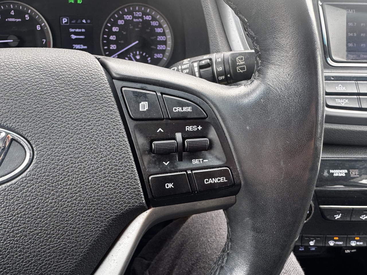 2017 Hyundai Tucson Premium**AWD**SAAQ CERTIFIEE**CamÉra de Recul**Volant Chauffant**SIEGES CHAUFFNATS AVANT ET ARRIERE**ANGLE MORT**MAGS** Main Image