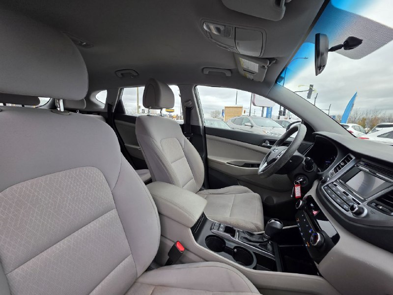 2017 Hyundai Tucson **AWD**JAMAIS ACCIDENTEE**SAAQ CERTIFIEE**SIEGES CHAUFFANTS** Main Image