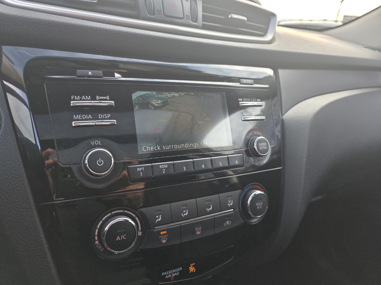 2014 Nissan Rogue **SV**JAMAIS ACCIDENTEE**SAAQ CERTIFIEE**TOIT PANORAMIQUE**CAMERA DE RECUL**SIEGES CHAUFFANTS**MAGS** Main Image