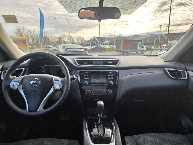 2014 Nissan Rogue **SV**JAMAIS ACCIDENTEE**SAAQ CERTIFIEE**TOIT PANORAMIQUE**CAMERA DE RECUL**SIEGES CHAUFFANTS**MAGS** Main Image