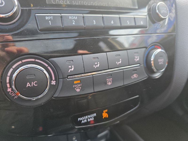 2014 Nissan Rogue **SV**JAMAIS ACCIDENTEE**SAAQ CERTIFIEE**TOIT PANORAMIQUE**CAMERA DE RECUL**SIEGES CHAUFFANTS**MAGS** Main Image