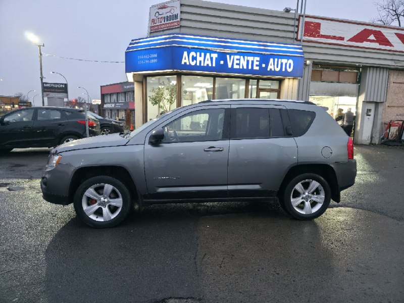 2013 Jeep Compass North**4x4**SIEGES CHAUFFNATS**MAGS** Main Image